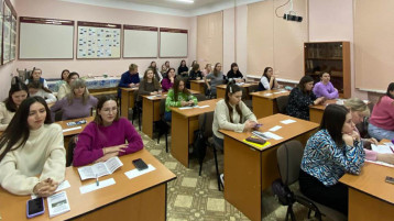 Участие в фестивале молодых педагогов «Уверенный шаг в будущее» Участие в фестивале молодых педагогов «Уверенный шаг в будущее».